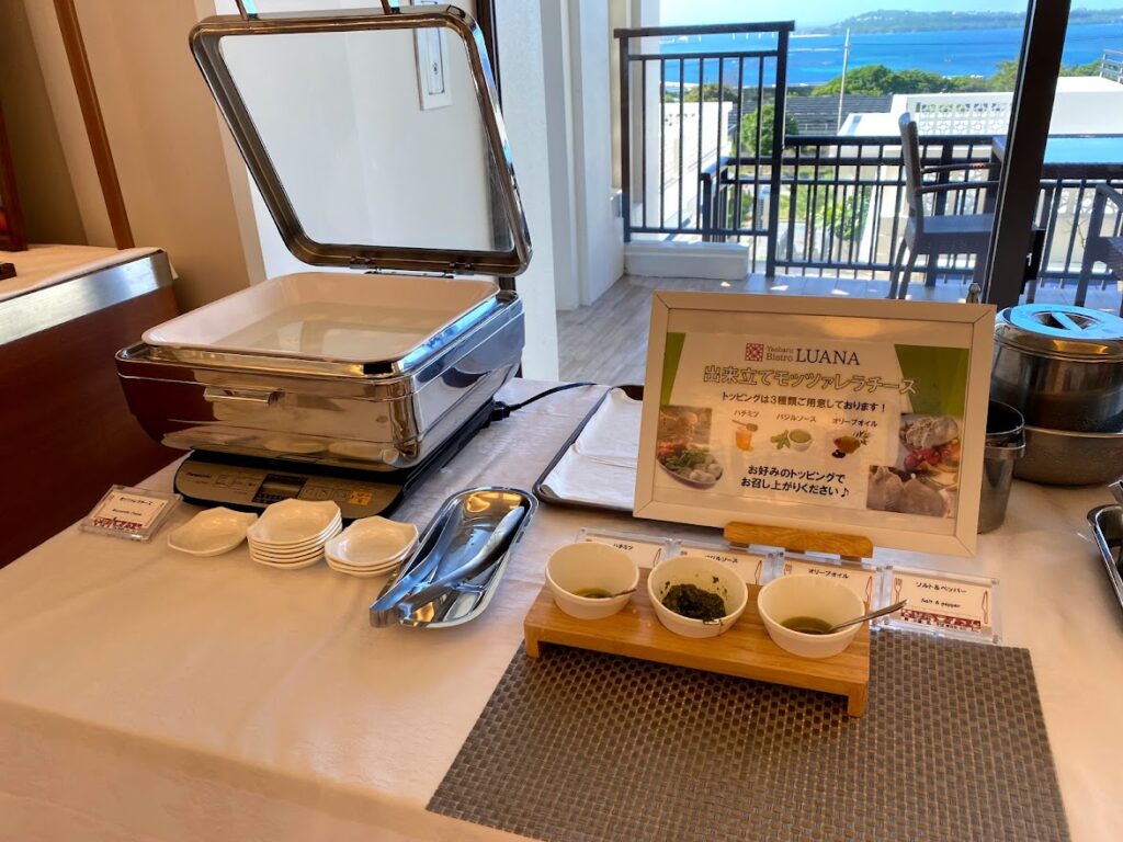 アラマハイナコンドホテル　朝食のモッツアレラチーズの画像